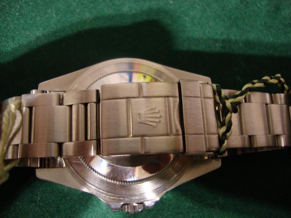 Time Keeps on Ticking Rolex GMTMaster II 16710 Review